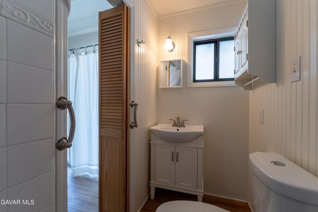 7229 Columbia Way, Lancaster, CA 93536