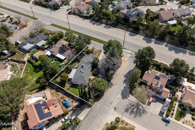 7229 Columbia Way, Lancaster, CA 93536