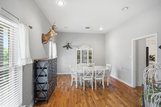 1201 N Oak Branch Road, Waxahachie, TX 75167
