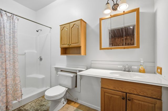 1201 N Oak Branch Road, Waxahachie, TX 75167