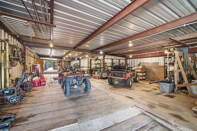 1201 N Oak Branch Road, Waxahachie, TX 75167