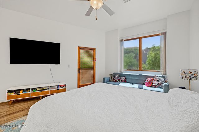 1784 E Via Colomba Bianca, Tucson, AZ 85737