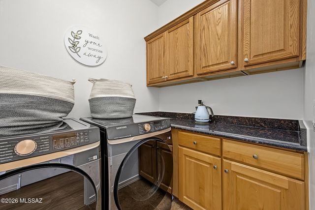 1784 E Via Colomba Bianca, Tucson, AZ 85737