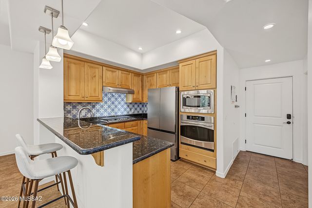 1784 E Via Colomba Bianca, Tucson, AZ 85737