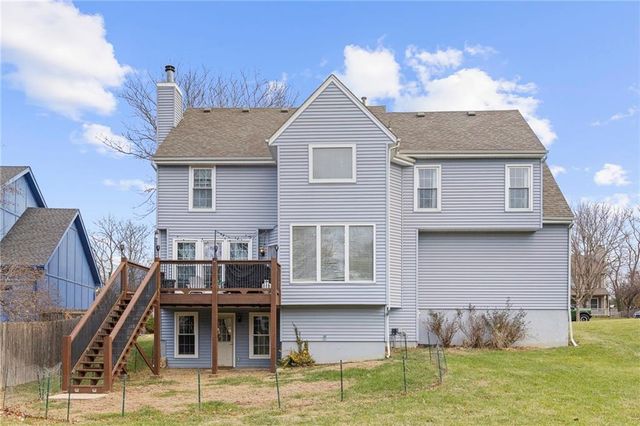 15826 MAPLE Street, Overland Park, KS 66223