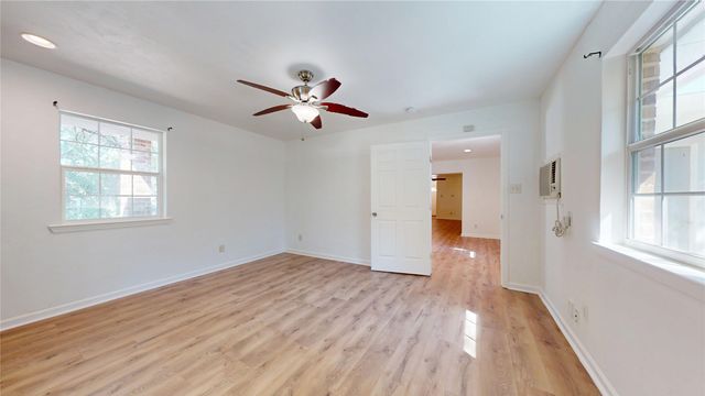 7129 Payte Lane, North Richland Hills, TX 76182