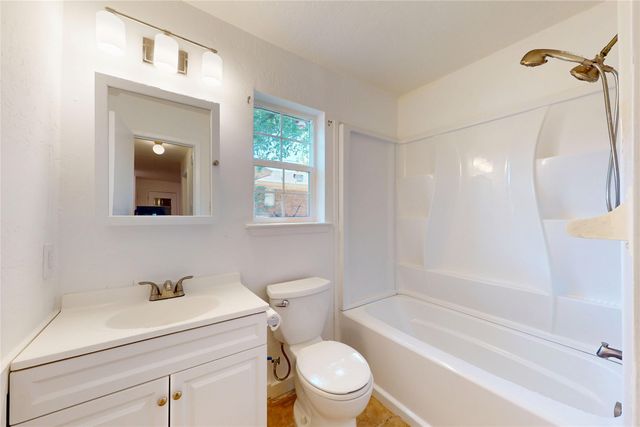 7129 Payte Lane, North Richland Hills, TX 76182