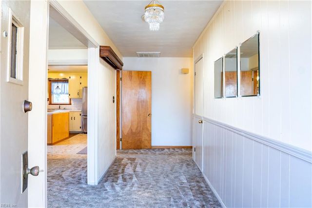 55 Calhoun ST, Hampton, VA 23669