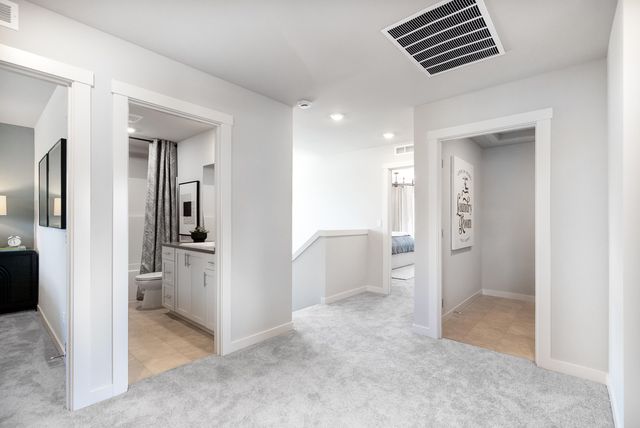 63202 NE Carly Ln, Bend, OR 97701