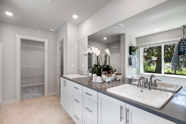 63202 NE Carly Ln, Bend, OR 97701