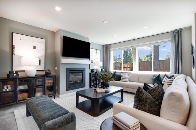 63202 NE Carly Ln, Bend, OR 97701