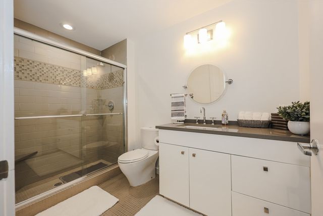 944 Dorchester Ave 9, Boston, MA 02125