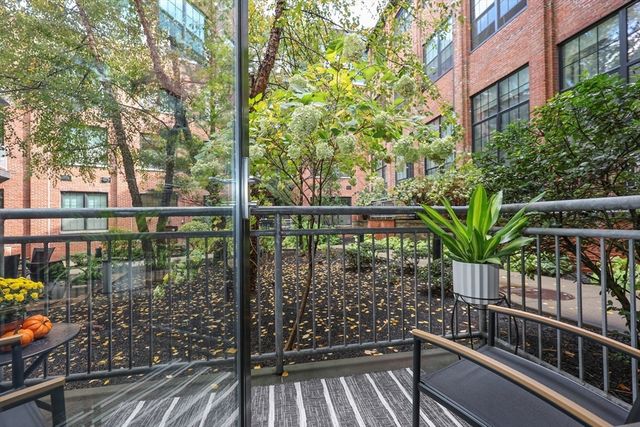 944 Dorchester Ave 9, Boston, MA 02125