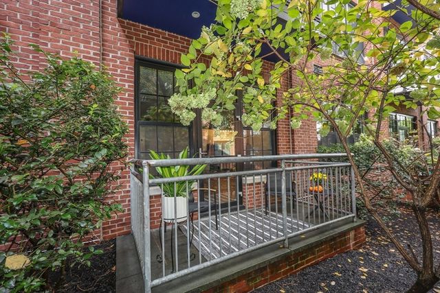 944 Dorchester Ave 9, Boston, MA 02125