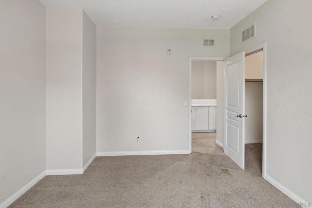 Image 30 of property listing at 750 Harbor Cliff Way 105, Oceanside, CA 92054