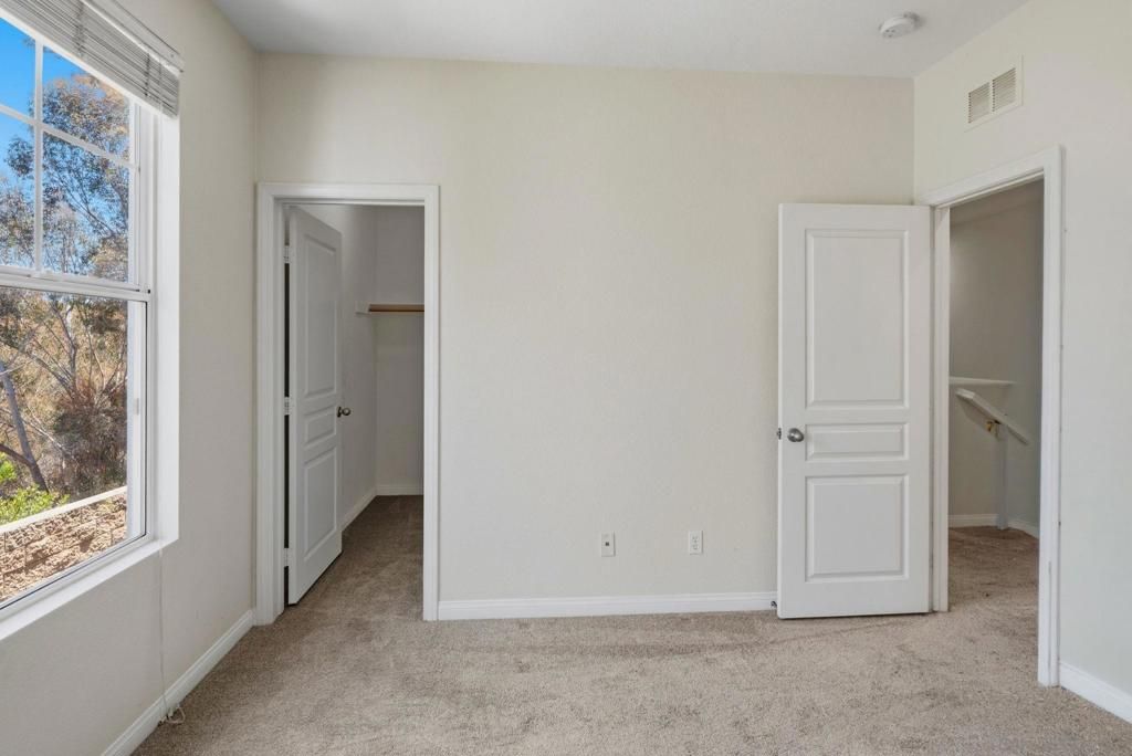 Image 33 of property listing at 750 Harbor Cliff Way 105, Oceanside, CA 92054