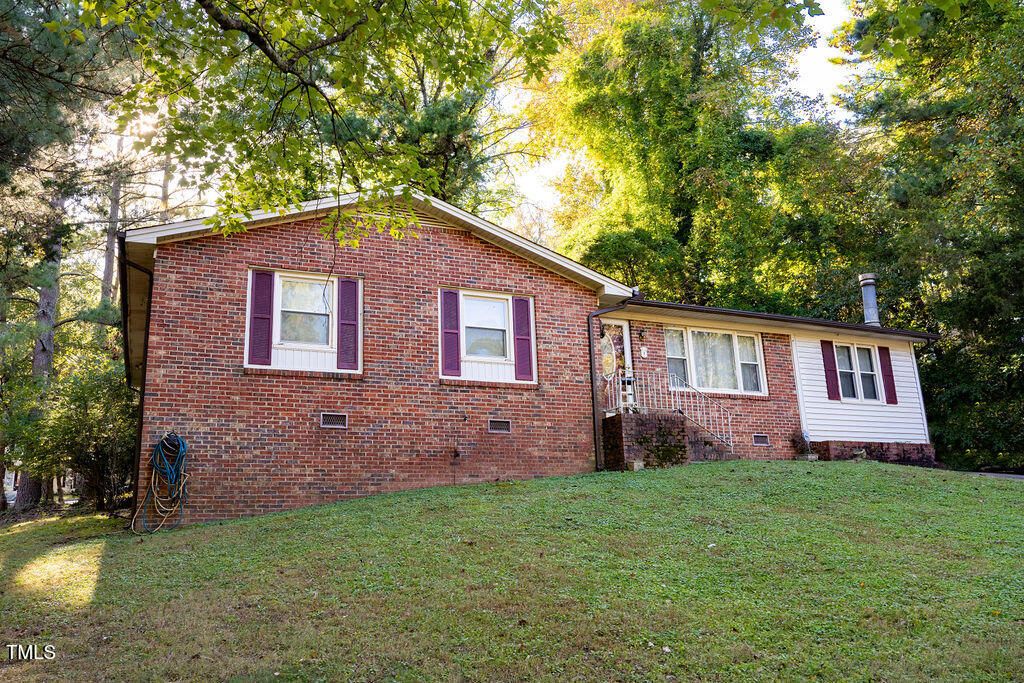 1 Westbury Place, Durham, NC 27707