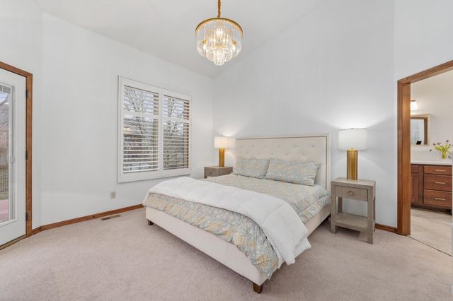 2541 N Loch Lomond Ct, Wichita, KS 67228