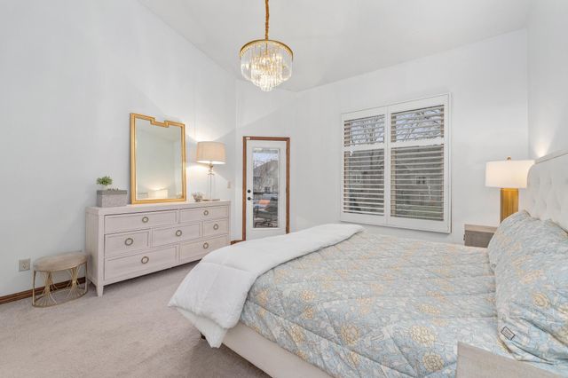 2541 N Loch Lomond Ct, Wichita, KS 67228