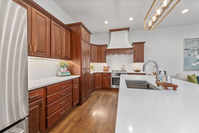 2541 N Loch Lomond Ct, Wichita, KS 67228