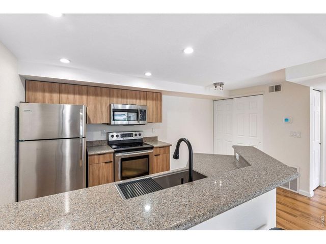 30 S Boulder Cir 3038, Boulder, CO 80303