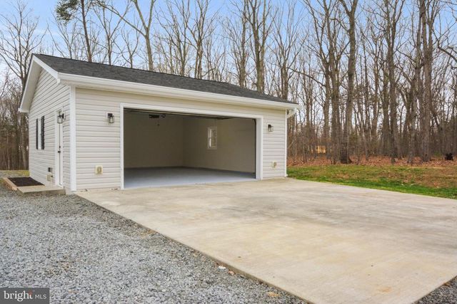 10206 BATTLEFIELD DR, Spotsylvania, VA 22553