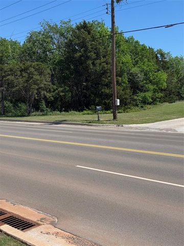 10560 N Kelley Avenue, Oklahoma City, OK 73131