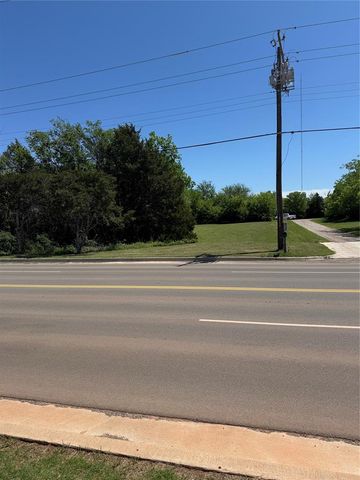 10560 N Kelley Avenue, Oklahoma City, OK 73131
