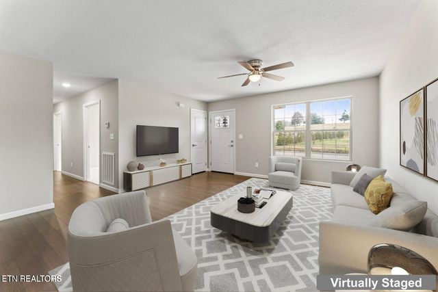 264 Wilberforce Ave, Oak Ridge, TN 37830