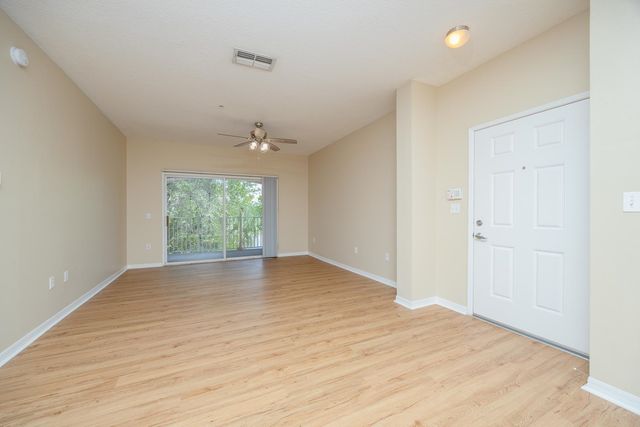 550 Florida Club Blvd 303, St Augustine, FL 32084
