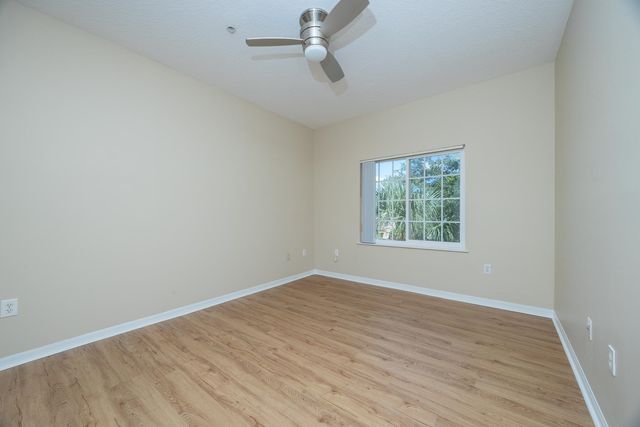 550 Florida Club Blvd 303, St Augustine, FL 32084