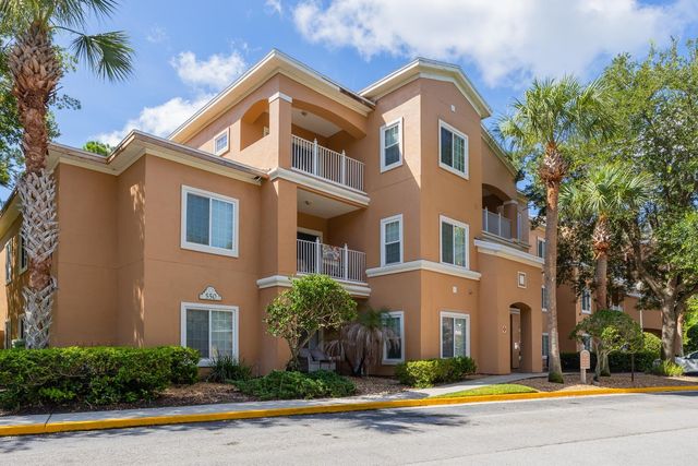 550 Florida Club Blvd 303, St Augustine, FL 32084