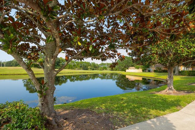550 Florida Club Blvd 303, St Augustine, FL 32084