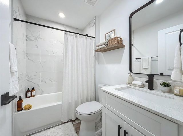 18 JUNIPER TRAIL RUN, Ocala, FL 34480