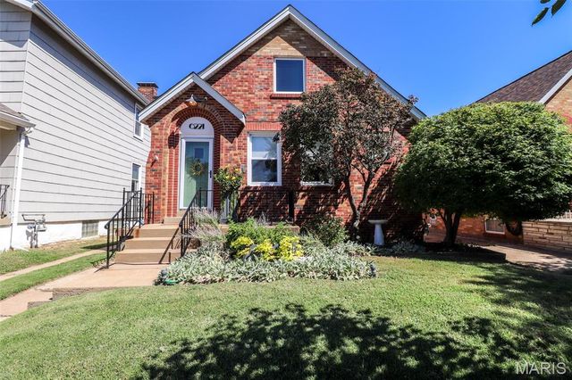 6221 Marquette Avenue, St Louis, MO 63139