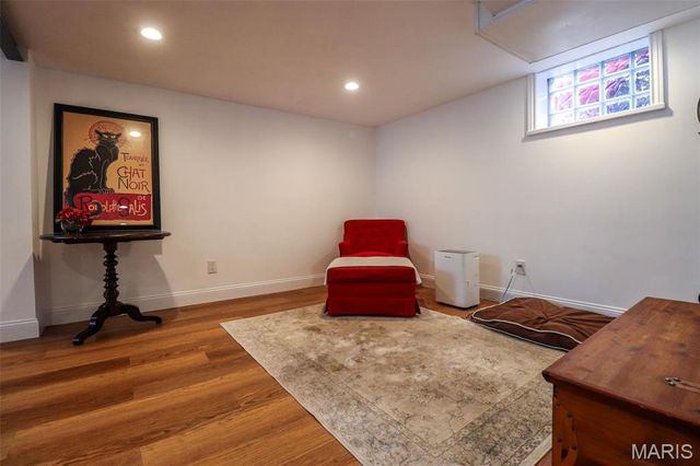6221 Marquette Avenue, St Louis, MO 63139
