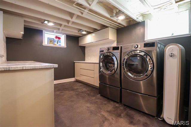6221 Marquette Avenue, St Louis, MO 63139