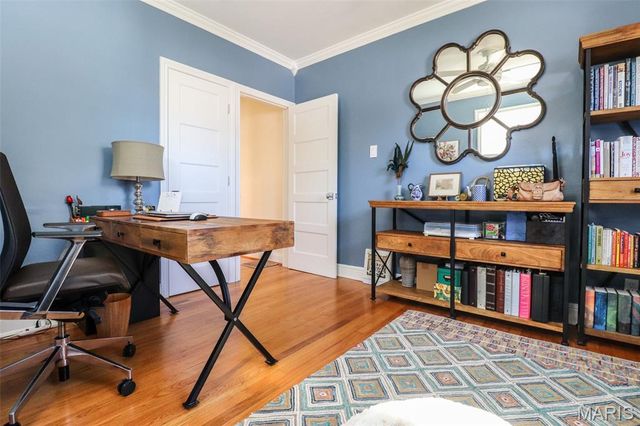 6221 Marquette Avenue, St Louis, MO 63139