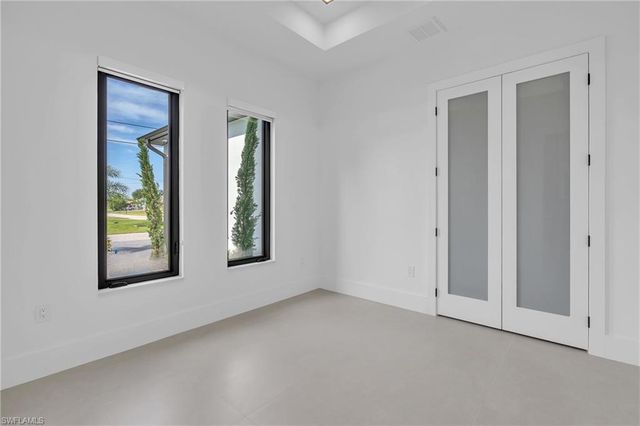 1227 SW 37th ST, Cape Coral, FL 33914