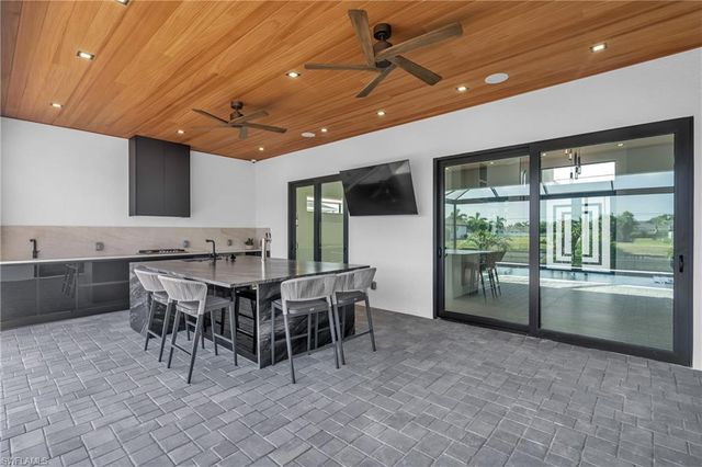 1227 SW 37th ST, Cape Coral, FL 33914