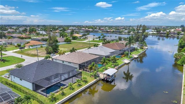 1227 SW 37th ST, Cape Coral, FL 33914