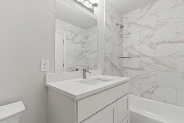 26169 Juliagrove Lane, Chesterfield Twp, MI 48051