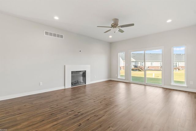 26169 Juliagrove Lane, Chesterfield Twp, MI 48051