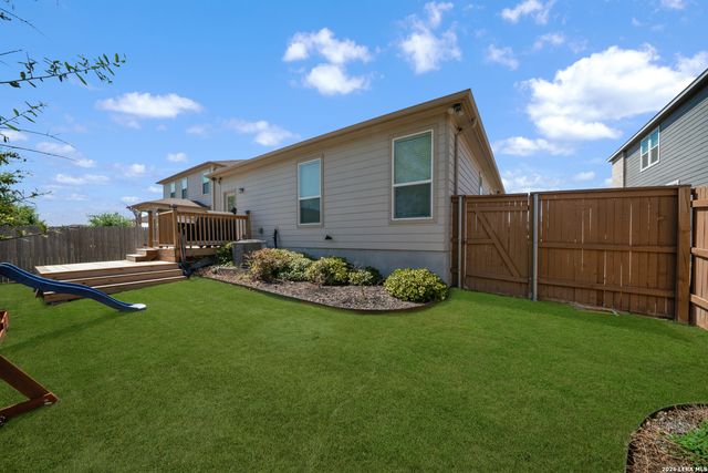 5008 ARROW VIS, Marion, TX 78124