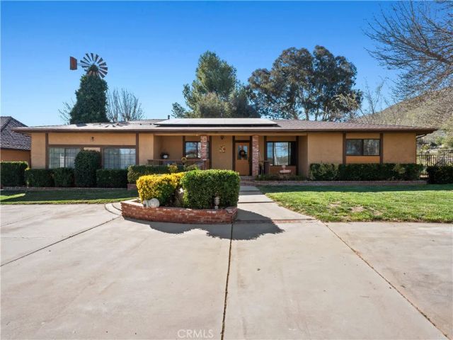 33805 Crown Valley Road, Acton, CA 93519