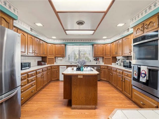 33805 Crown Valley Road, Acton, CA 93519