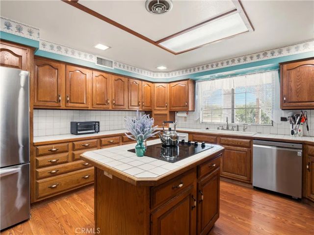 33805 Crown Valley Road, Acton, CA 93519