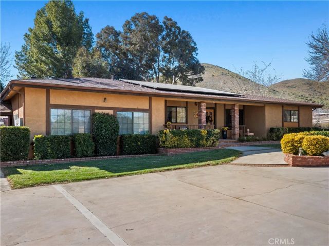 33805 Crown Valley Road, Acton, CA 93519