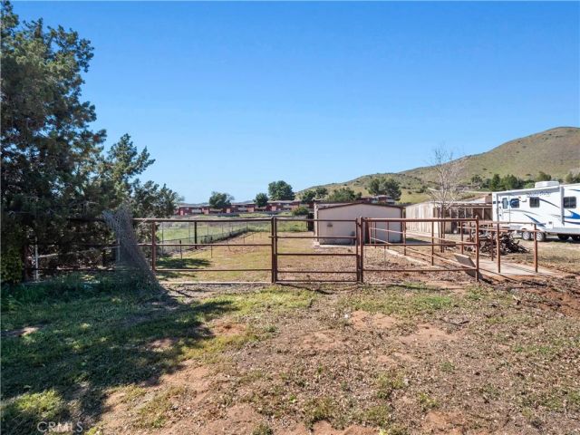 33805 Crown Valley Road, Acton, CA 93519