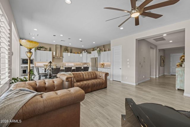 5250 S WESLEY Circle, Mesa, AZ 85212